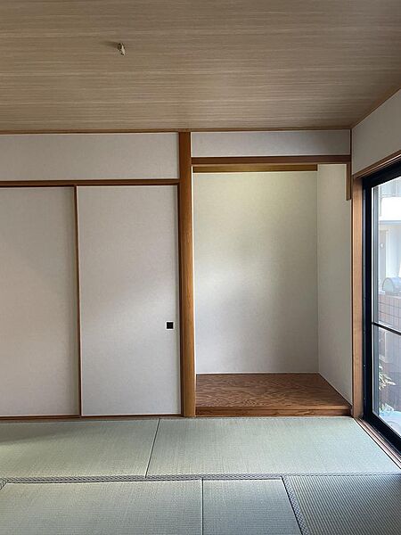 和室６帖。畳表替え、建具障子張替え