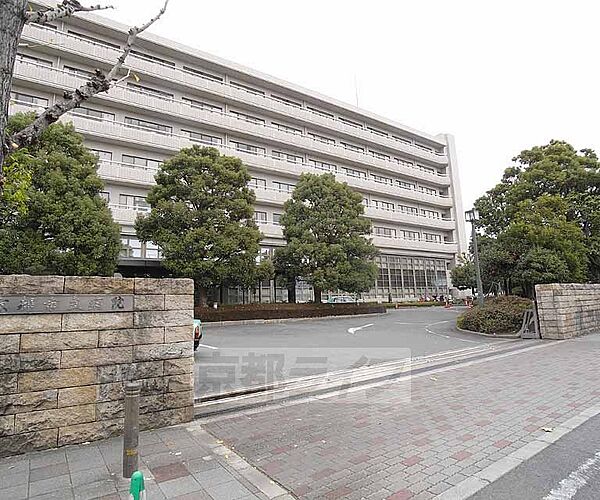 画像29:京都市立病院まで1100m 西大路五条を東に行った場所にある総合病院。