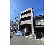 京都駅より徒歩9分 3階 築25年2ヶ月の賃貸物件