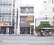 二条駅より徒歩11分 3階 築42年10ヶ月の賃貸物件