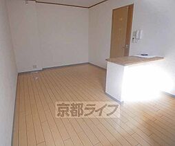 エスカル2六角 3階1DKのリビング/ダイニング