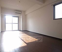 リンツ御池 8階ワンルームのリビング/ダイニング