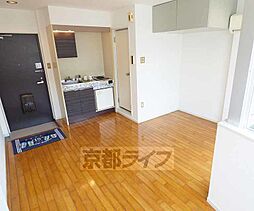 メゾンジュネス 3階ワンルームのリビング/ダイニング