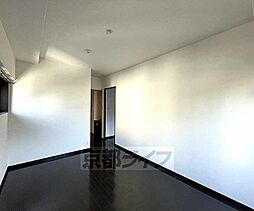 京都市営烏丸線 五条駅 徒歩3分の賃貸マンション 8階1LDKのリビング/ダイニング