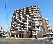 京都駅より徒歩7分 築12年 11階建の賃貸物件