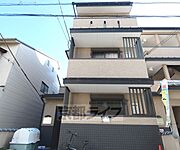 丸太町駅より徒歩15分 3階 築16年の賃貸物件