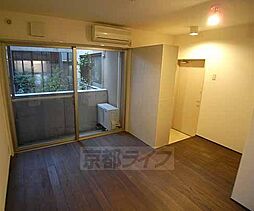 JR山陰本線 梅小路京都西駅 徒歩4分の賃貸マンション 1階1LDKのリビング/ダイニング