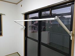 エクレール長者原 201 2階3LDKの室内