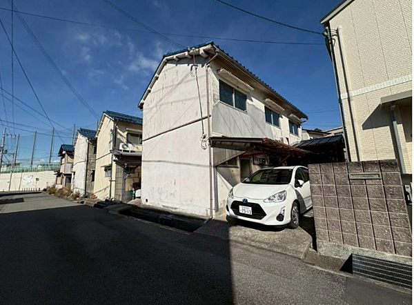 外観：327002263411