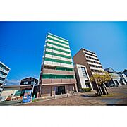 モン・ヴィラージュ 9階 築17年8ヶ月の賃貸物件