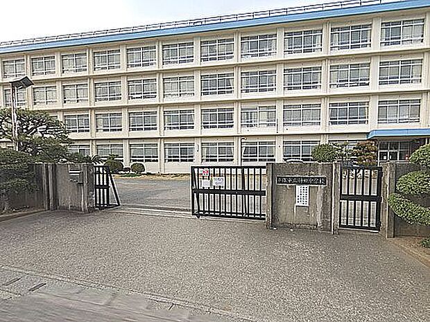 【中学校】平塚市立神田中学校まで1280ｍ
