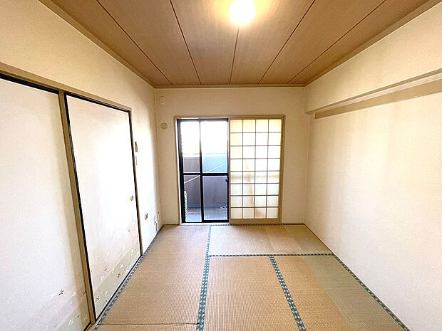 内装〜Japanese‐style room〜 ＤＫとつながる開放的な和室