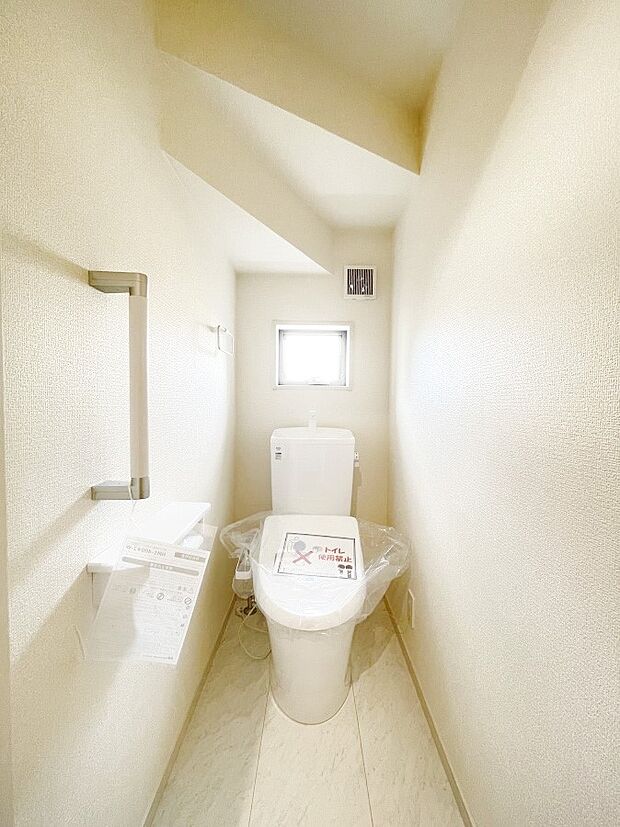 内装〜toilet〜 清潔感のあるトイレ　2号棟  