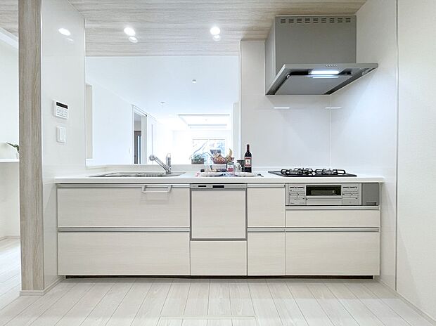 内装〜kitchen〜　  お料理を効率的に、楽しく！システムキッチン 　2号棟