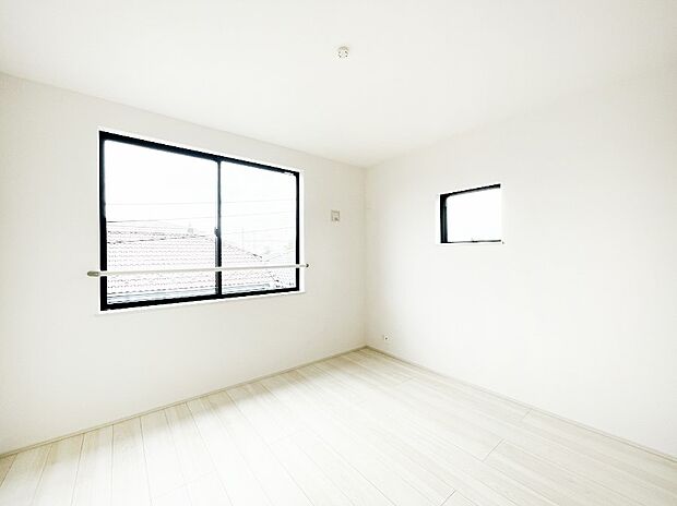内装〜bedroom〜　 白を基調にした静かな空間