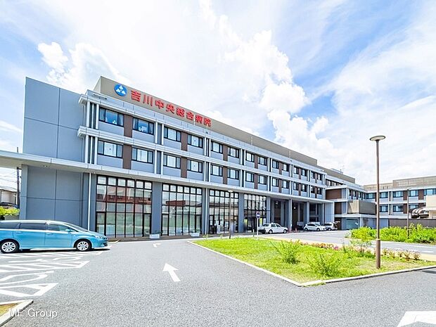 病院 1220m 吉川中央総合病院