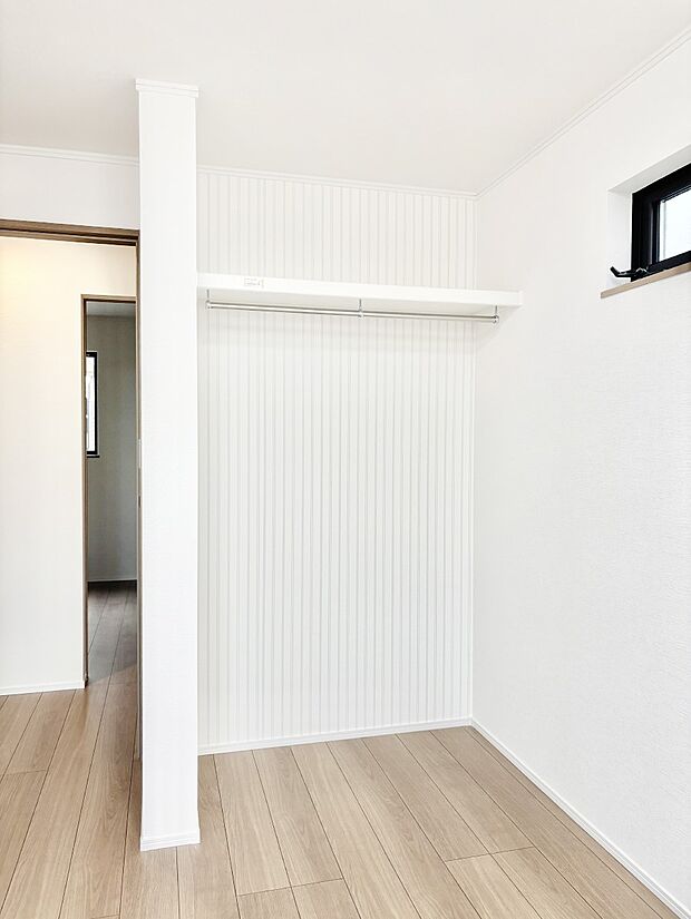 たっぷりの収納スペースでいつでも住空間がスッキリ保てそう