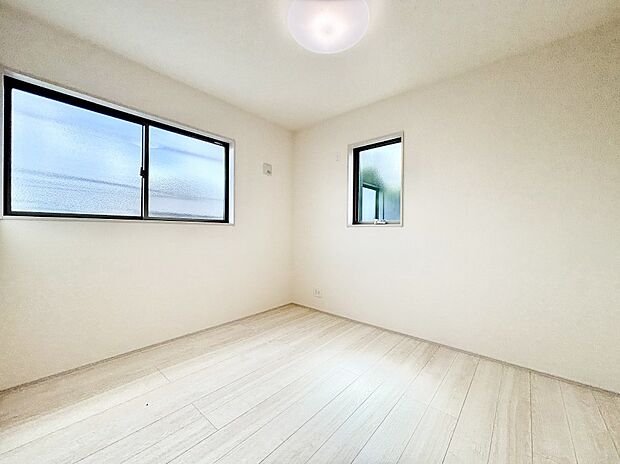 2面採光を確保した明るい空間。家族みんなが快適な暮らしを実現する設計です。  