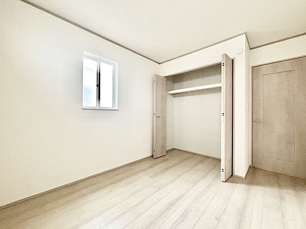 収納が充実しているので、居住スペースを広く使えます。