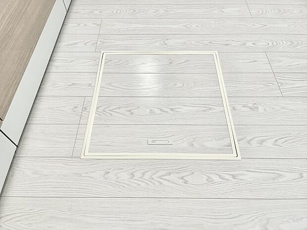 床下収納付き！日用品・非常用品の収納にも大活躍。