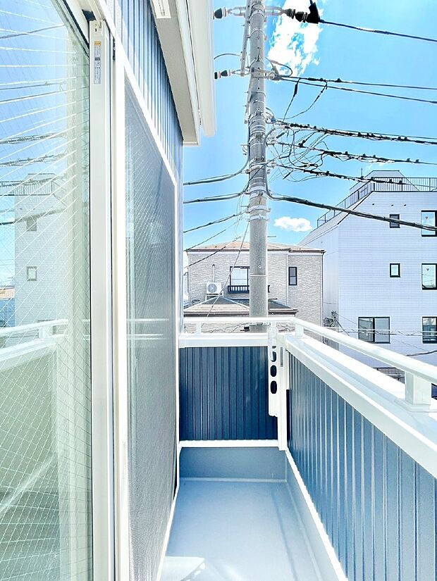 風通しの良いバルコニー。