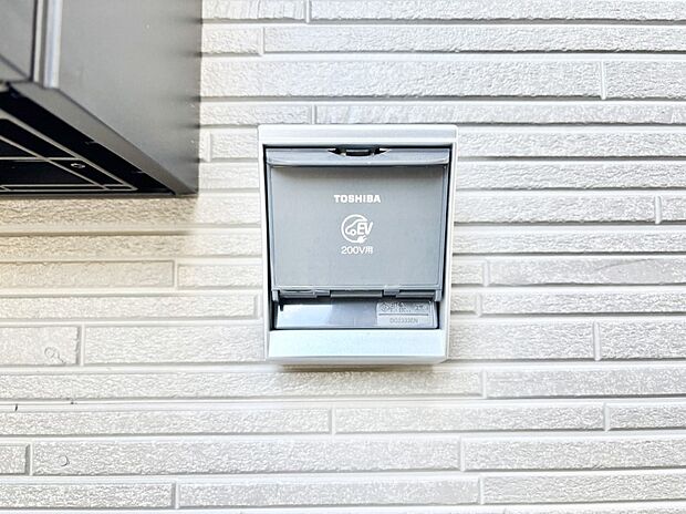 EV充電用屋外コンセント。