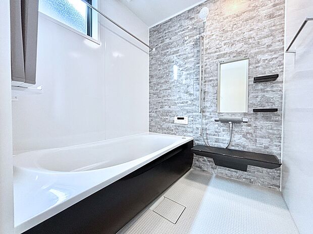 一日の疲れを癒やす大切なバスタイム。ゆっくりとお風呂を楽しんで疲れをとりたいですね!