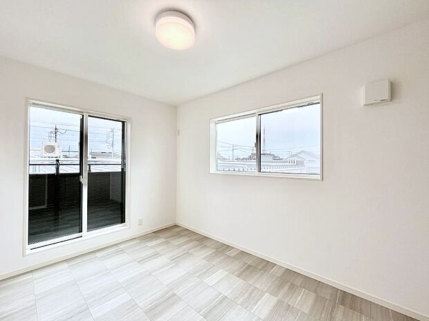 2面採光を確保した明るい空間。家族みんなが快適な暮らしを実現する設計です。