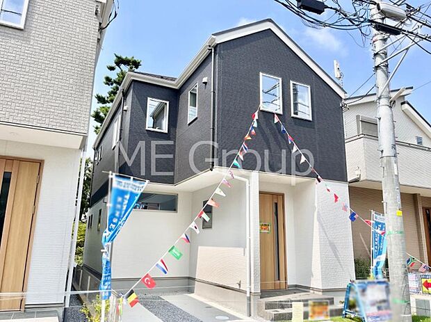 溢れる陽光でご家族の笑顔も輝く