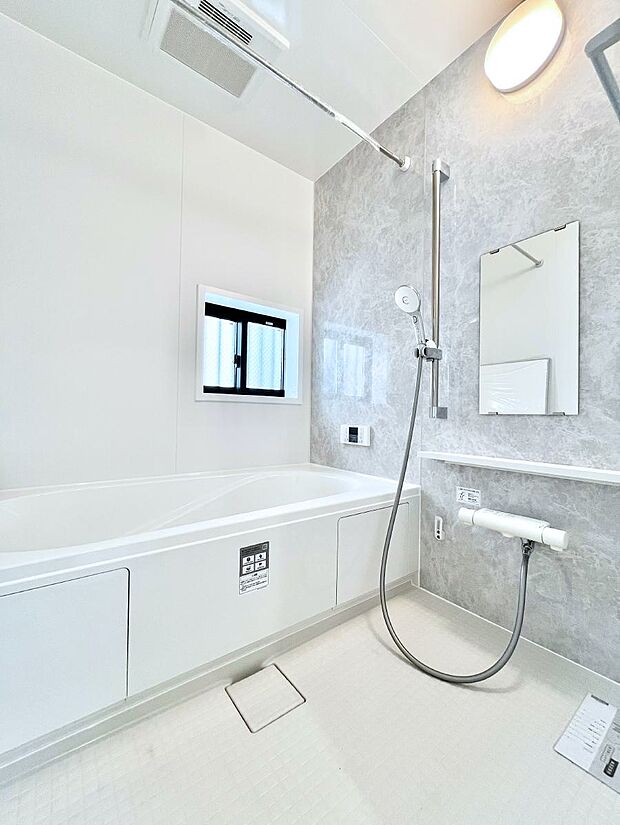 一日の疲れを癒やす大切なバスタイム。ゆっくりとお風呂を楽しんで疲れをとりたいですね!