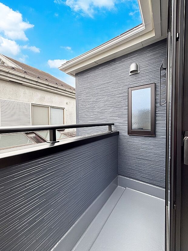 風通しの良いバルコニー