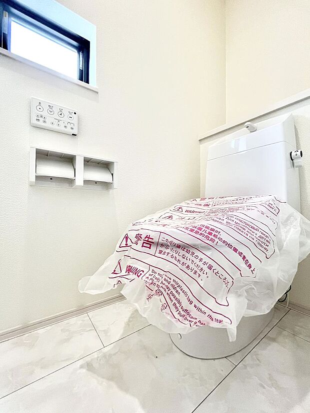 トイレは1階と2階それぞれに配置されていてとても便利です。 