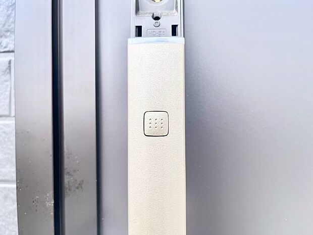 スマートに開錠できる電子キー  