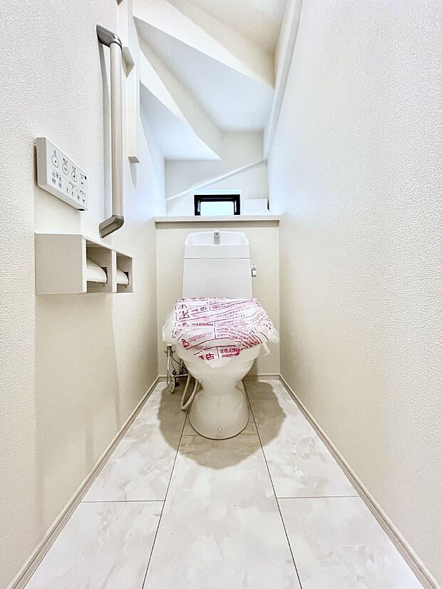 トイレは1階と2階それぞれに配置されていてとても便利です。