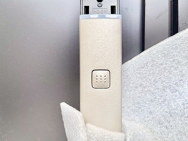 スマートに開錠できる電子キー  