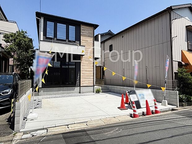 開放感溢れる広々リビングで家族団らんが楽しめるマイホーム!