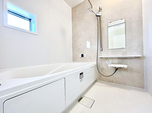 一日の疲れを癒やす大切なバスタイム。ゆっくりとお風呂を楽しんで疲れをとりたいですね!