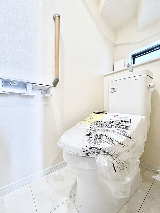 トイレは安心の2箇所!朝のバタバタも一安心です。
