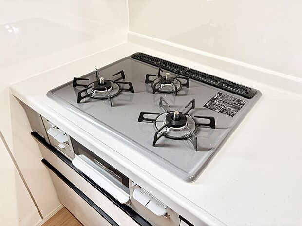 三口ガスコンロでお料理が一気にはかどりそう。  