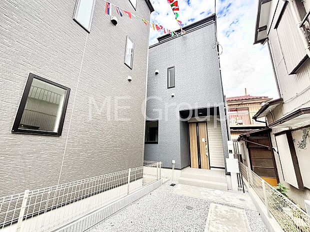 暮らしやすさと居心地の良さにこだわったシンプルで飽きのこないデザイン !