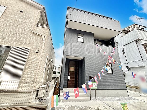 たっぷりの陽光と心地よい風が舞い込む住まい