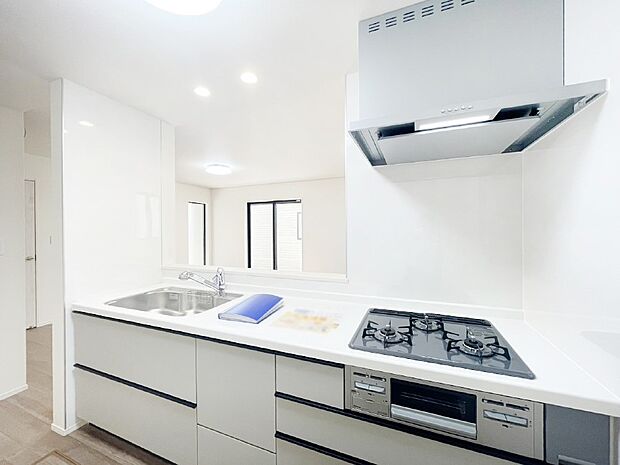 カウンター越しにお話しをしながら毎日のお料理をもっと楽しく