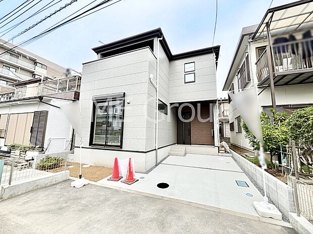 たっぷりの陽光と心地よい風が舞い込む住まい 