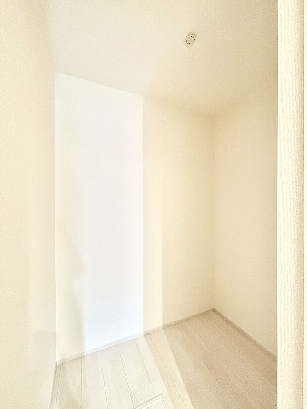 たっぷりの納戸スペースで快適に暮らせそう