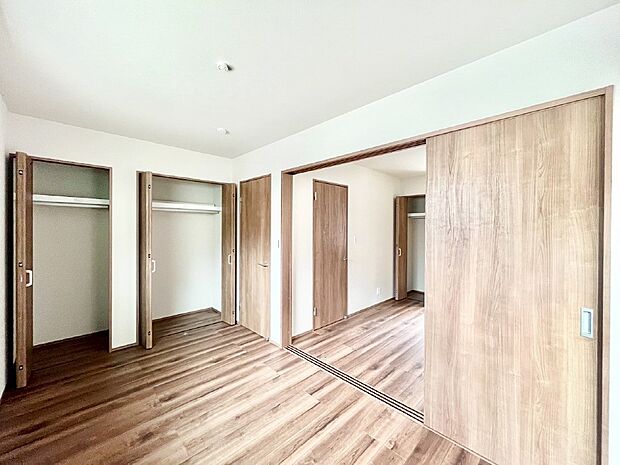 収納が充実しているので居住スペースを広々使えます