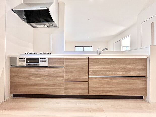 毎日使うキッチンだから、使いやすさ&お手入れのしやすさにこだわりました。