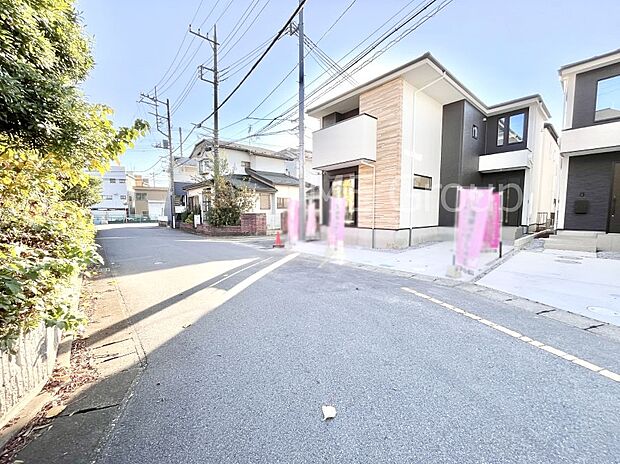 たっぷりの陽光と心地よい風が舞い込む住まい