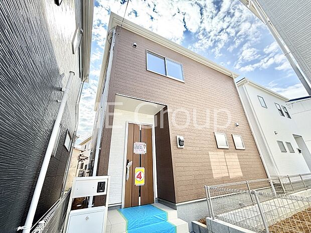 洗練された外観、上質な住空間が広がる室内は永く安心して過ごせる住居です。 