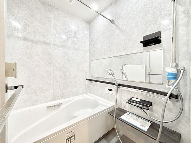 一日の疲れを癒やす大切なバスタイム。ゆっくりとお風呂を楽しんで疲れをとりたいですね！  