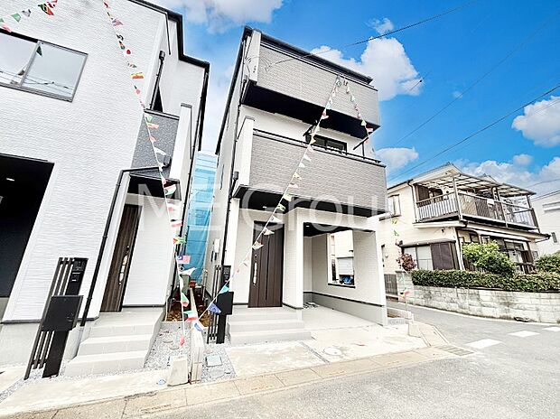 洗練された外観、上質な住空間が広がる室内は永く安心して過ごせる住居です。 